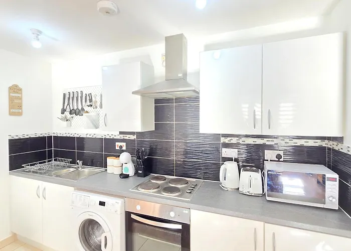 Hidden Chapter Manchester 2 Bedrooms s By Bevolve